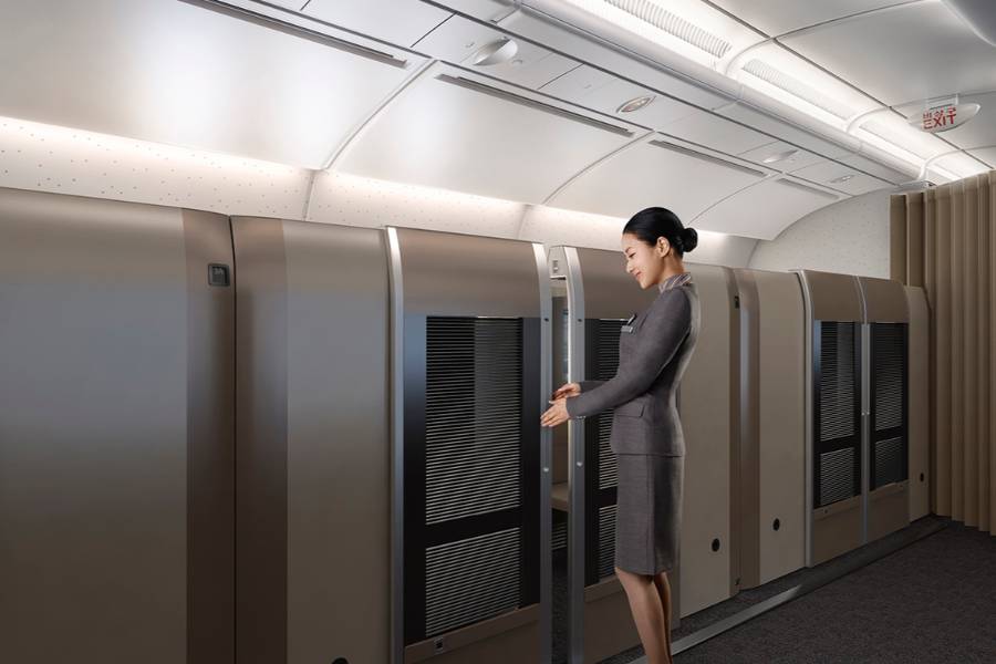 A380_BS17_Door _ Stewardess