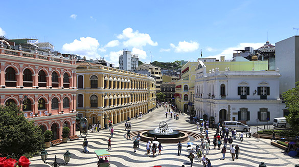 澳門-議事亭前地