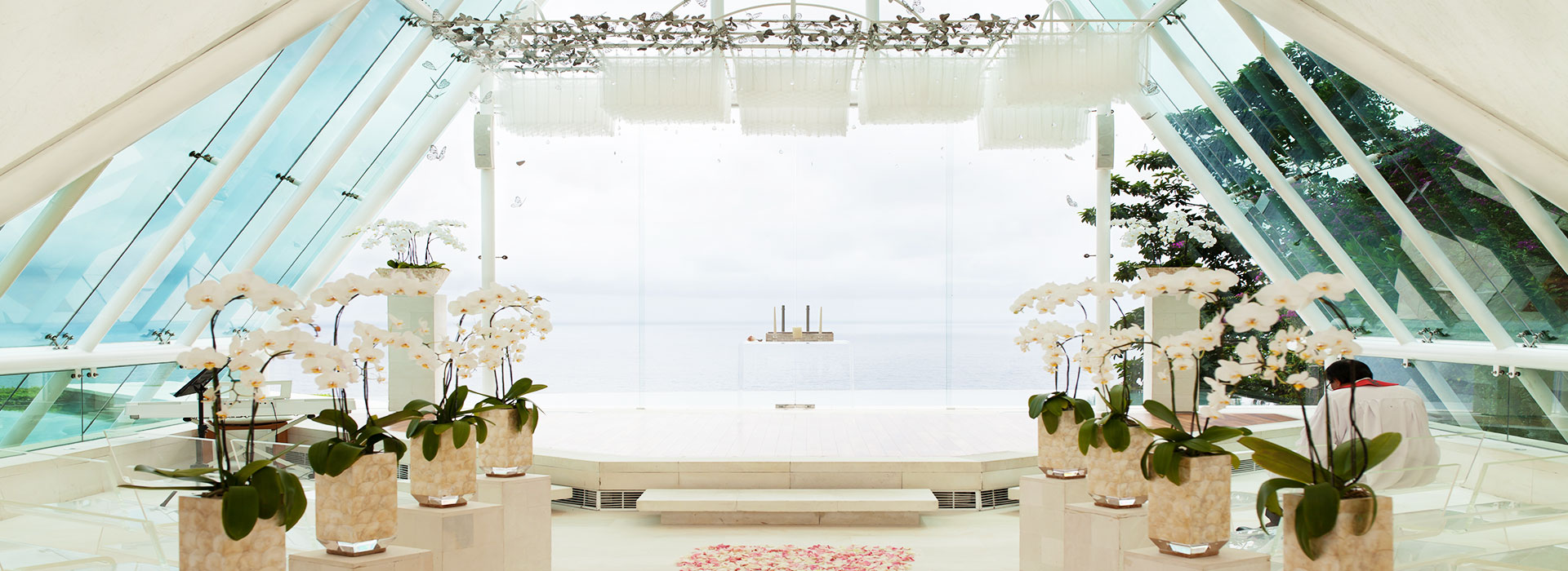 TIRTHA ULUWATU CHAPEL WEDDING 峇里島 - 水之教堂