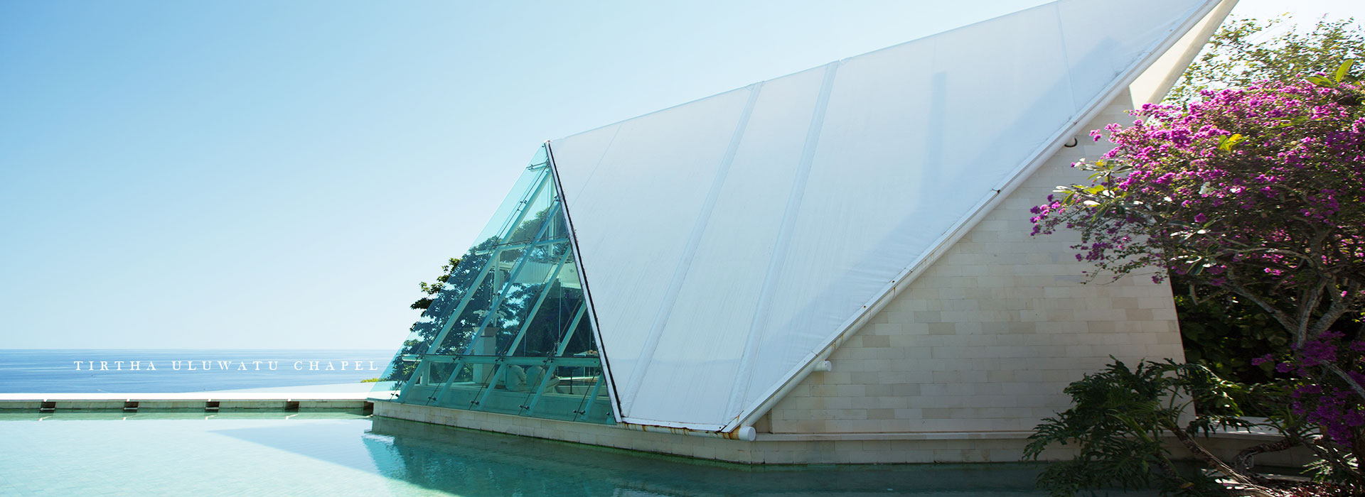 TIRTHA ULUWATU CHAPEL WEDDING 峇里島 - 水之教堂