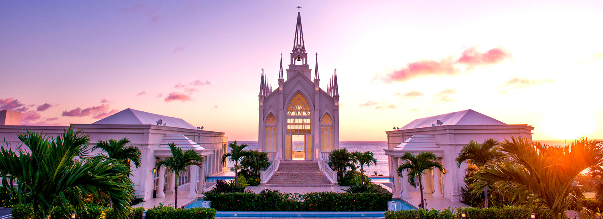 沖繩克麗絲蒂教堂