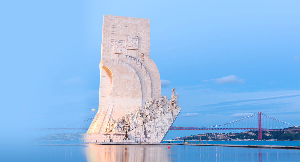 航海發現者紀念碑