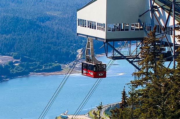 阿利阿斯卡度假山莊的高空纜車