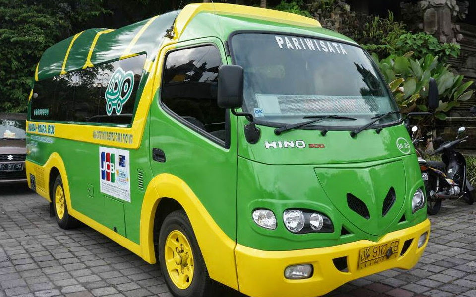Kura-Kura Bus