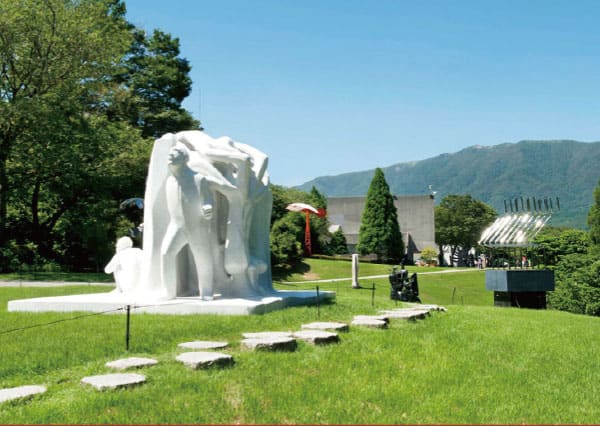 箱根雕刻之森美術館