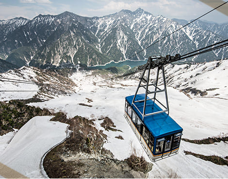 北陸--巨大雪牆震撼